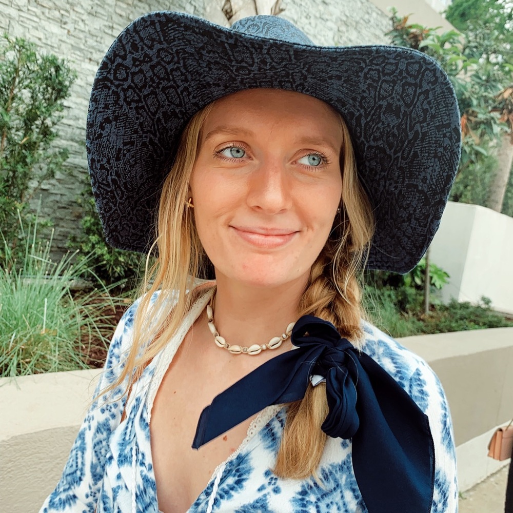 Meet your Posher, Kat